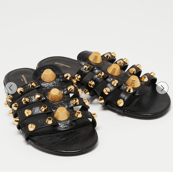 BALENCIAGA BLACK LEATHER ARENA GOLDTONE GIANT STUD SANDALS - SIZE 40 - Picture 2 of 16